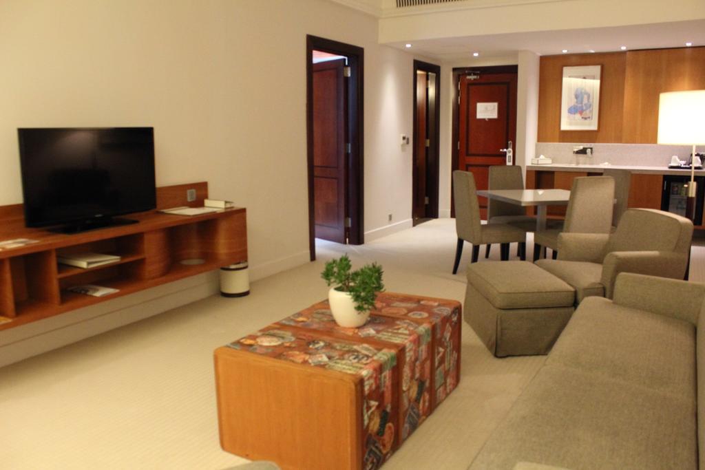 K108 Hotel Doha Exterior foto